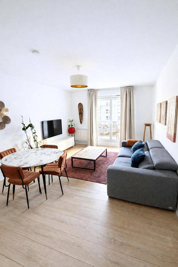 Gîte pour 5 personnes, avec terrasse dans Stade de France