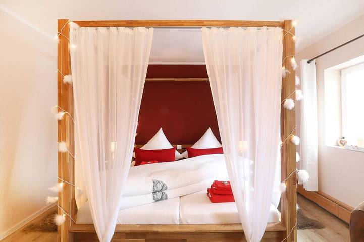 Ferienwohnung für 6 Personen, mit Whirlpool und Balkon in Fulda - 3