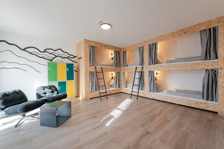 Hostel für 6 Personen, mit Balkon in Weitnau