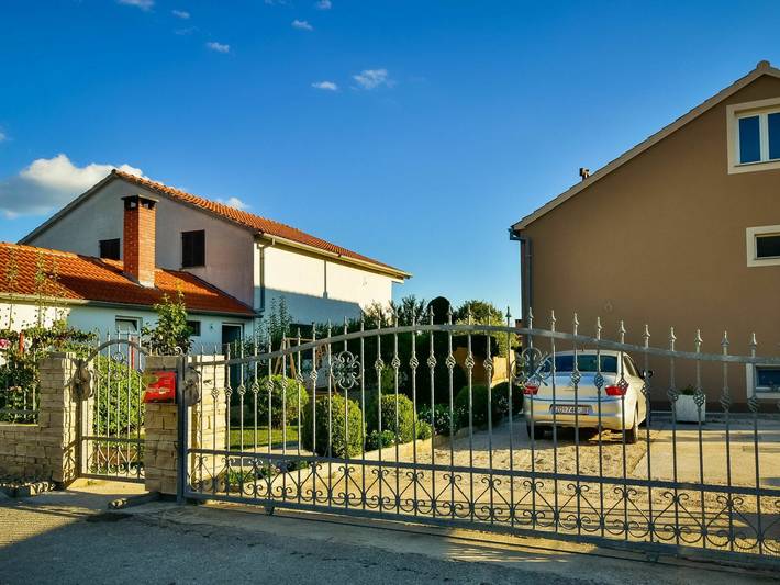 Ferienwohnung für 4 Personen, mit Pool und Garten in Biograd na Moru - 4