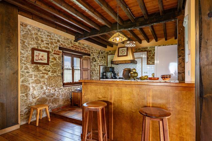 Casa Rural 'La Espinera' com Vista para a Montanha, Terraço Privado e Wi-Fi in Purnea / Pruneda, Nava