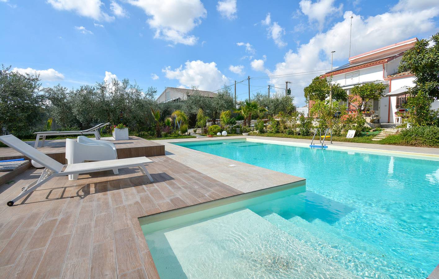 Gemütliche Wohnung mit Pool und Parkplatz in Chiaramonte Gulfi, Ragusa Provinz