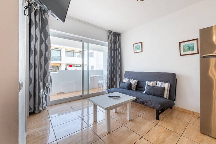 Apartamento entero, Apartamento 'Trilo 25' con aire acondicionado in Es Pujols, Formentera