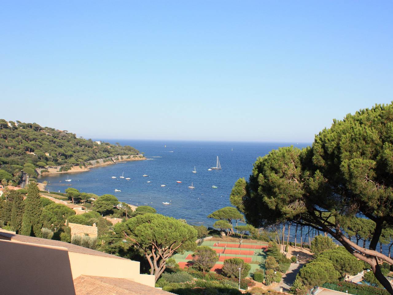 Ganze Wohnung, 4-Zimmer-Wohnung mit Pool und Garage in Sainte-Maxime in Sainte-Maxime, Draguignan Region