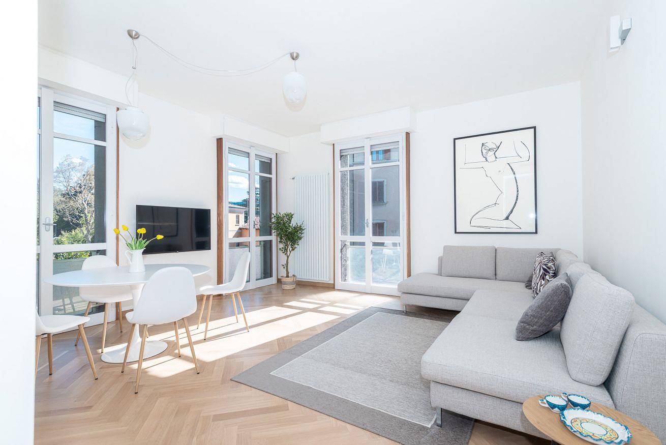 Ganze Wohnung, Ferienwohnung für 2 Personen mit Balkon/Terrasse in Cernobbio, Comer See