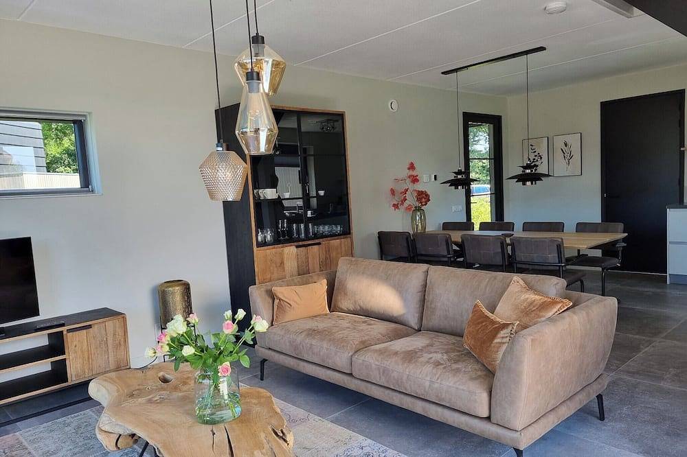 Luxuriöse Ferienhaus am Wasser in Balk, Ijsselmeer