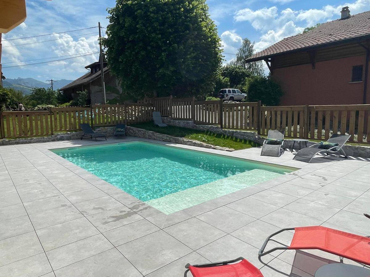 Maison d'hôtes des Bassins d'Oche in Saint-Paul-en-Chablais, Région de Thonon-les-Bains