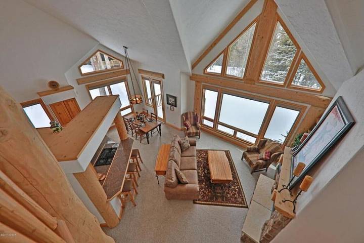 Vacation house for 10 people, with terrace and yard as well as hot tub in Winter Park