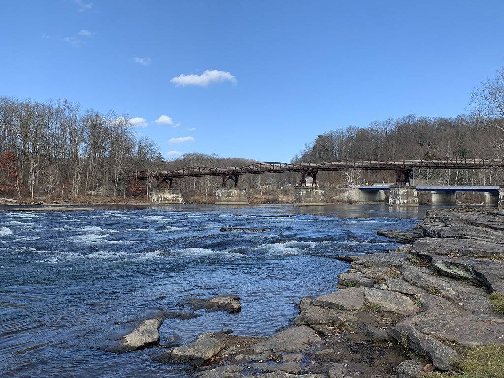 Ganze Wohnung, Trailside Hotel, Minutes to Fallingwater Riverview in Ohiopyle, Pennsylvania