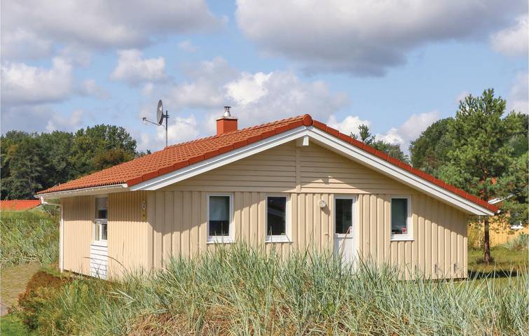 Ferienhaus für 6 Personen, mit Terrasse und Sauna sowie Garten, mit Haustier in der Lübeck - 2