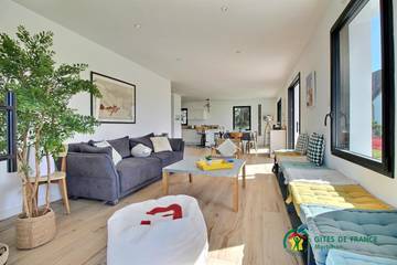 Maison De Vacances pour 10 Personnes dans Le Palais, Région de Lorient, Photo 4