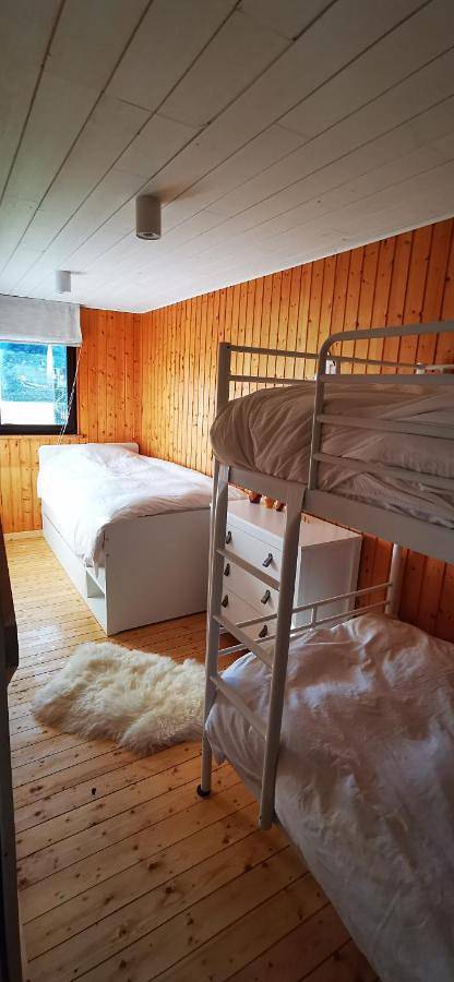 Gîte pour 5 personnes, avec terrasse ainsi que vue et jardin à Butgenbach - 4