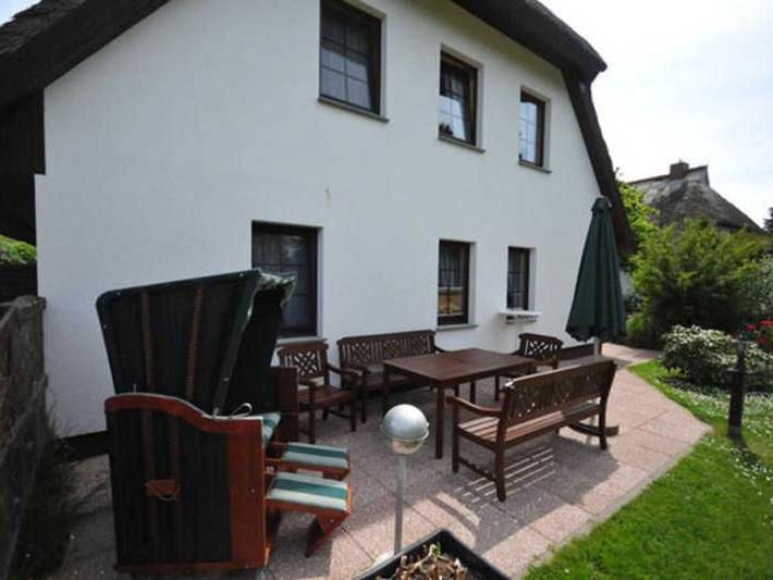 Ferienwohnung für 3 Personen, mit Terrasse und Garten, kinderfreundlich in Groß Zicker - 4