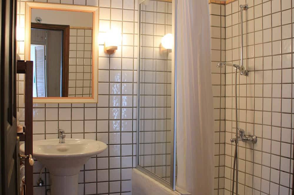 Kleines Haus in Traumlage in Pilion