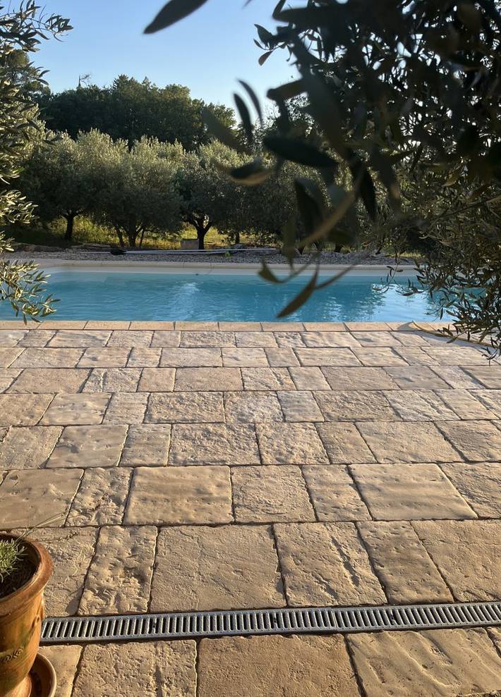 Gîte pour 2 personnes, avec jardin et piscine à Saint-Maurice-de-Cazevieille