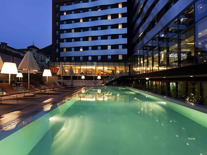 Hotel für 5 Personen, mit Terrasse und Pool in Paradiso