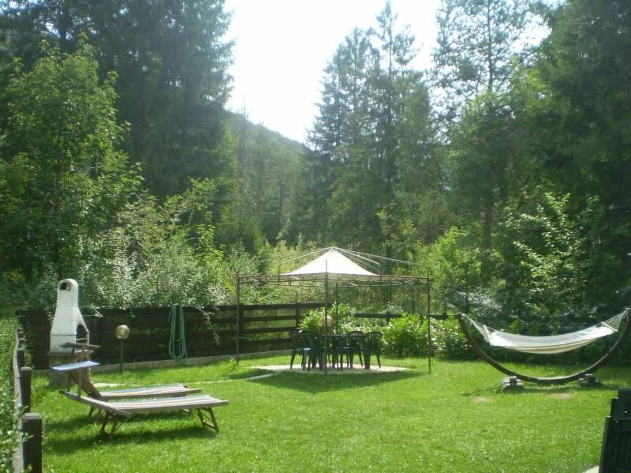 Freistehendes Haus mit eingezäuntem Privatgarten in Pur, Ledro
