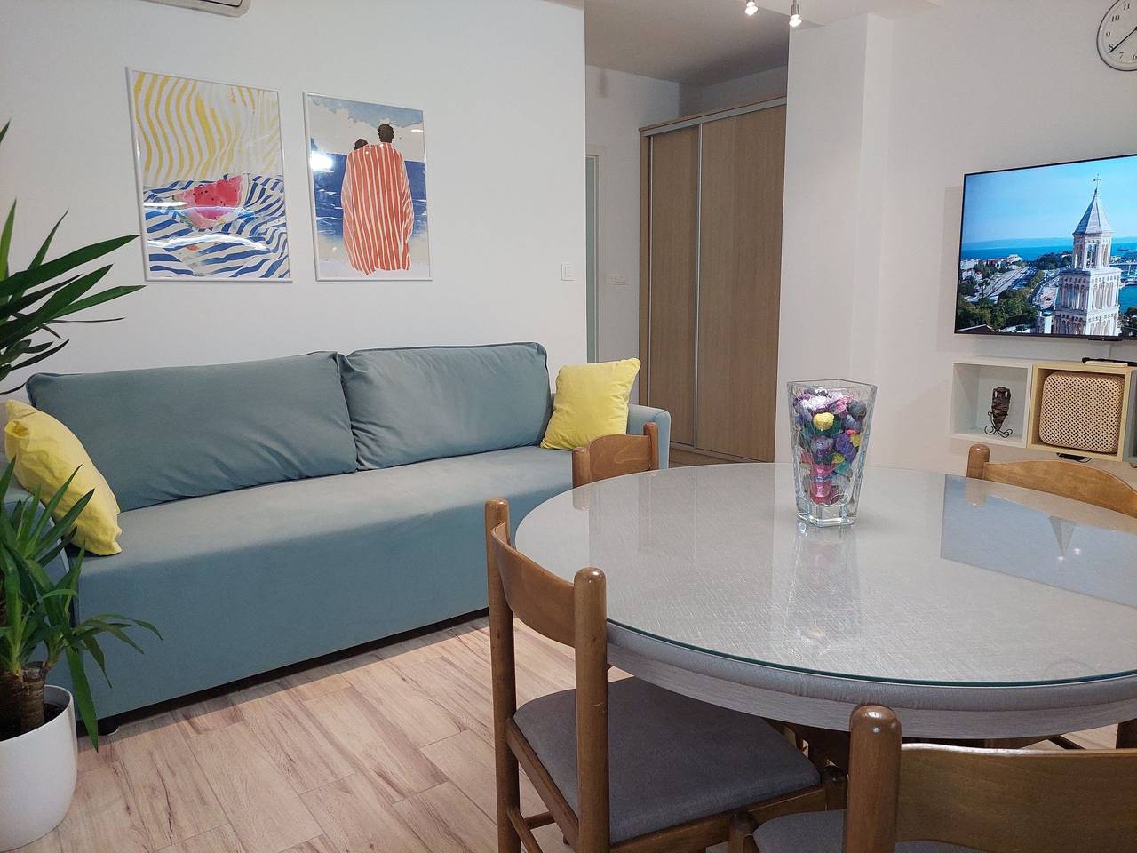 Appartement entier, Sonniger Rückzugsort mit Privatparkplatz in Split, Split-Dalmatie