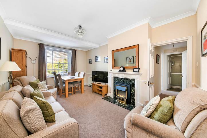 Holiday apartment for 4 people, with Hot tub and Terrace as well as Garden and Sauna in England, United Kingdom
