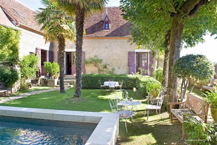 Location de vacances pour 2 personnes, avec jardin ainsi que piscine et terrasse à Martel - 2