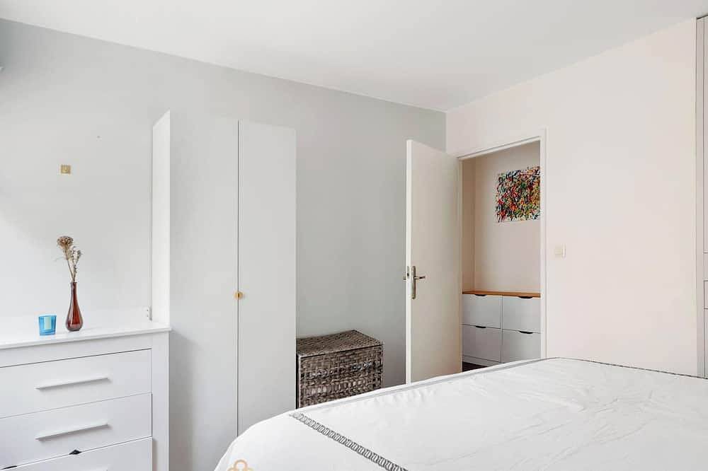 Apartamento entero, Residence d Exception Avenue Colombier Bernard in La Garenne-Colombes, Altos del Sena