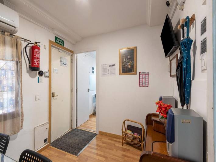 Holiday Home 'Apartamento Madrid Norte' with Shared Terrace, Wi-Fi and Air Conditioning in San Sebastián de los Reyes, Área Metropolitana de Madrid