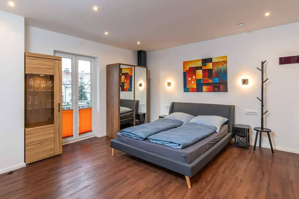Ganze Wohnung, An den Schwabachauen 3 - Studio Appartement in Eckental, Frankenalb