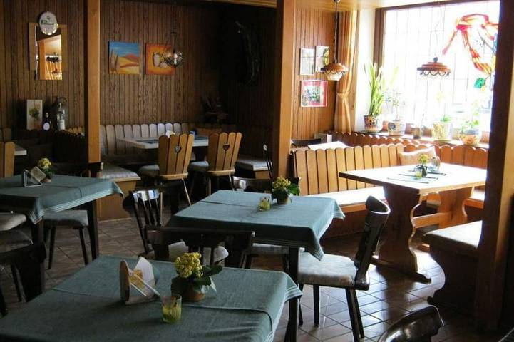 Ferienwohnung für 3 Personen, mit Garten in Nittel - 2