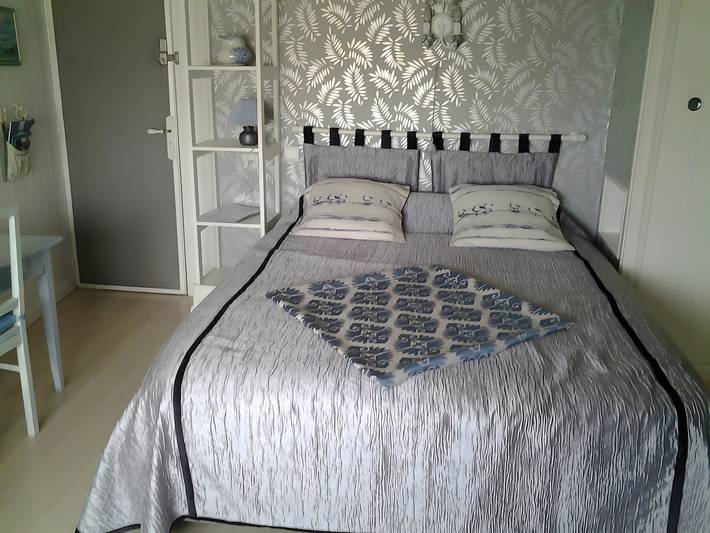 Location de vacances pour 3 personnes, avec jardin à Thairé - 3