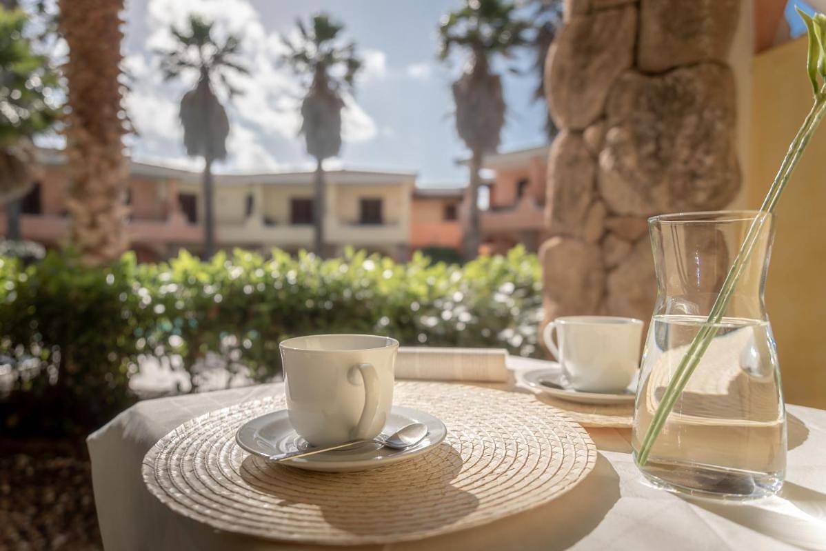 Entire apartment, Tranquil Palau Green Village Studio sleeps 2 plus a Child bed possible num 0476 in Palau (town), Palau (Sardinia)