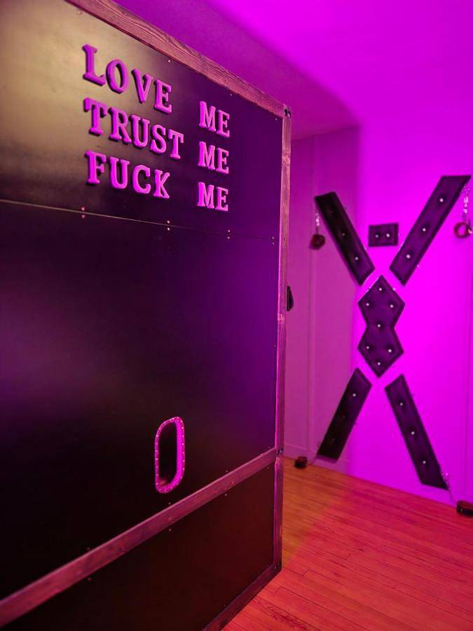 Loveroom Eclat d emoi in Condé-en-Normandie, Région de Vire