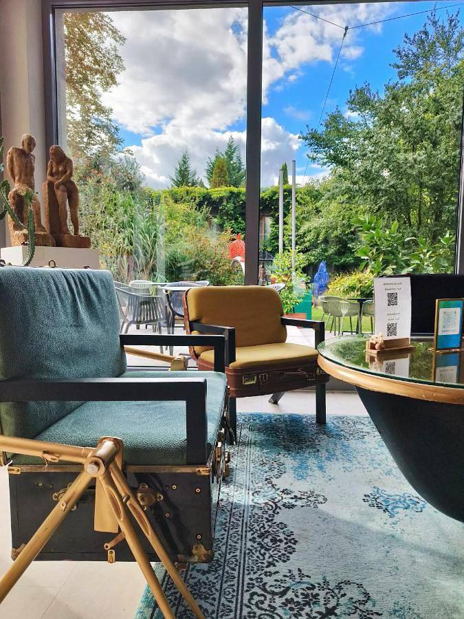 Hotel für 4 Personen, mit Terrasse und Garten