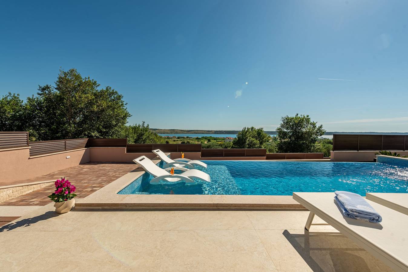 Villa Ana Zadarvillas in Ljubač (Dalmatien), Zadar