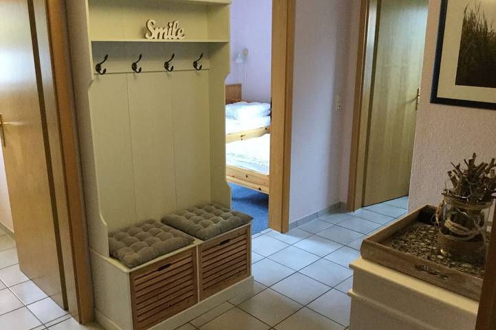 Ferienwohnung für 6 Personen, mit Terrasse und Garten in Wenkendorf - 2