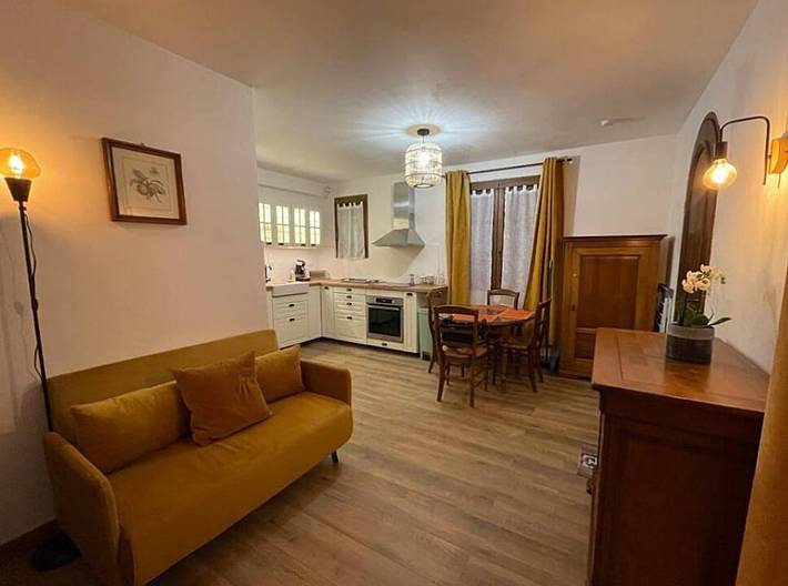 Appartement de vacances pour 4 personnes, avec terrasse et piscine