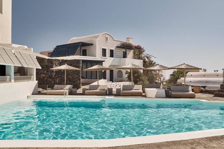 Resort per 4 persone, con giardino e sauna nonché piscina e panorama in Santorini