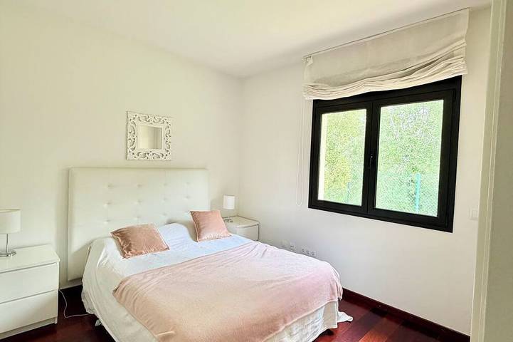 Location de vacances pour 8 personnes, avec jacuzzi et jardin à Peralada - 2