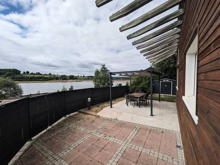 Gîte pour 4 personnes, avec jardin dans Lac de la Liez - 2