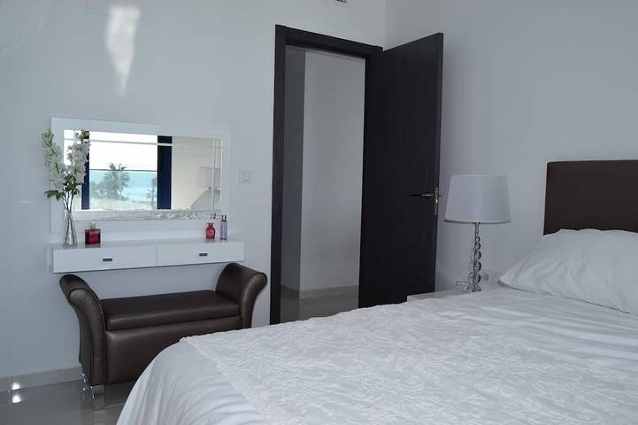 Appartement entier, Du plaisir pour toute la famille sur la plage ou la piscine à notre belle maison de vacances in Punta Prima (Alicante), Torrevieja