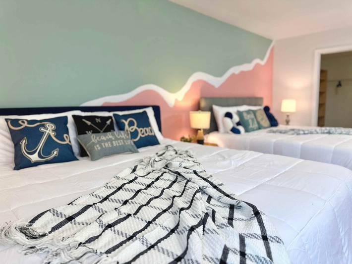 Vacation rental for 12 people, with lake view and terrace, with pets in Lake Erie (Canada)