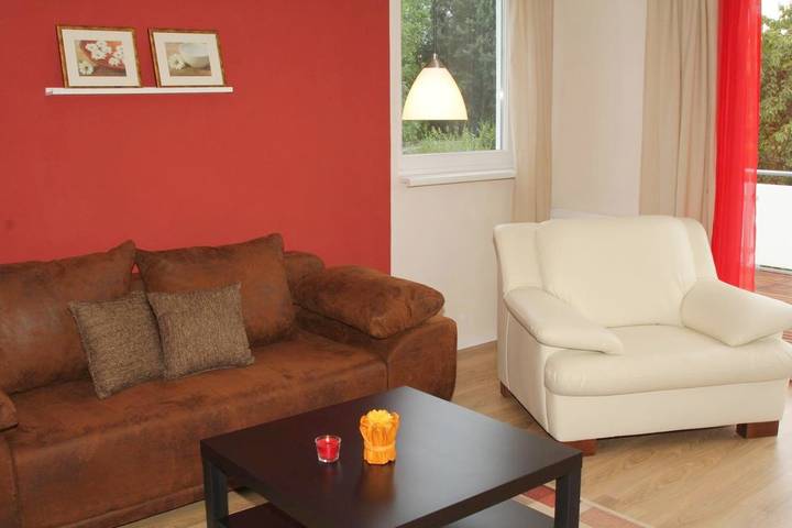 Ferienwohnung für 2 Personen, mit Balkon und Terrasse sowie Ausblick in Oranienburg - 4