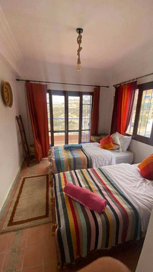 Chambre d’hôte pour 4 personnes, avec balcon dans Tamraght Ouzdar