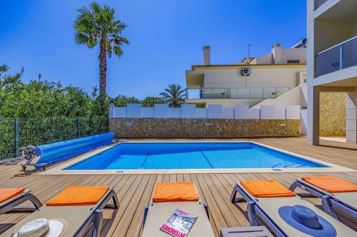 Villa Casa Joao by Villa Plus in Albufeira e Olhos de Água, Faro Distrikt