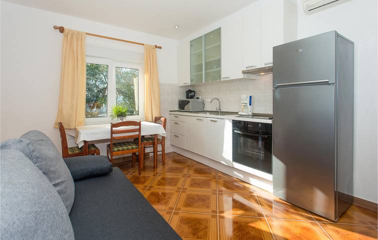 Ferienwohnung für 3 Personen, mit Terrasse in Dalmatien - 4