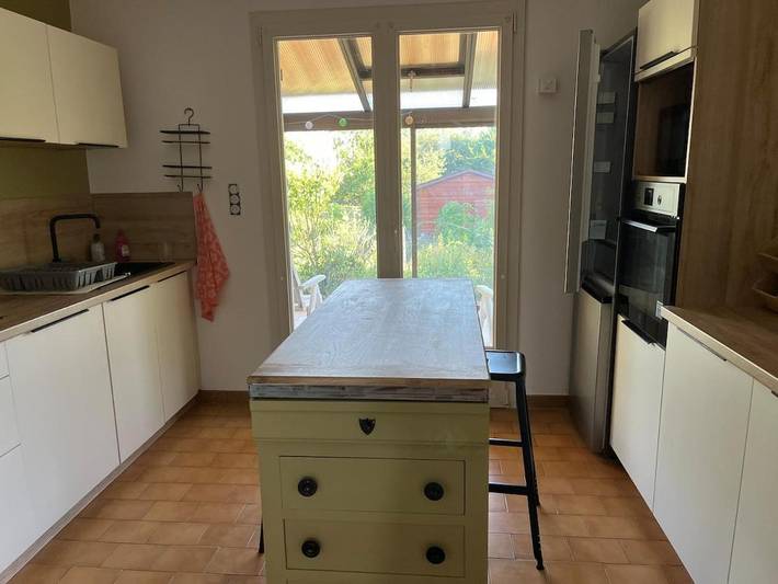 Location de vacances pour 4 personnes, avec Terrasse et Jardin à Neuilly-l'Évêque - 2