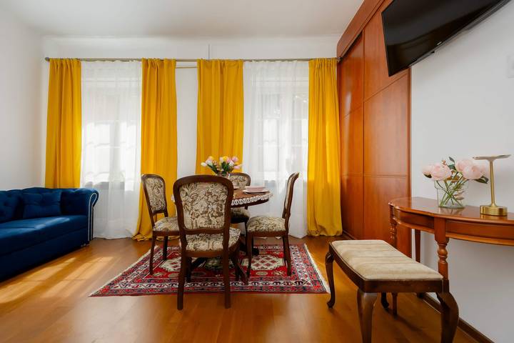 Appartement de vacances entier, Cozy Studio by the Market Square | Fountain Park in Varsovie Śródmieście, Varsovie