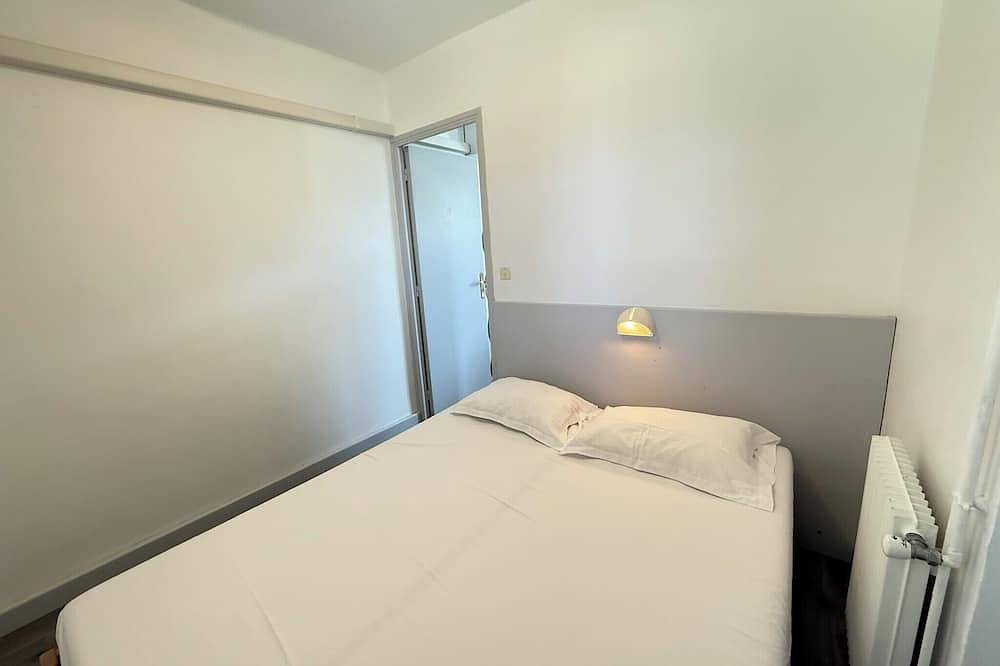 Apartamento entero, Charming T3 Bastidon in residence in La Roque-sur-Pernes, Vaucluse