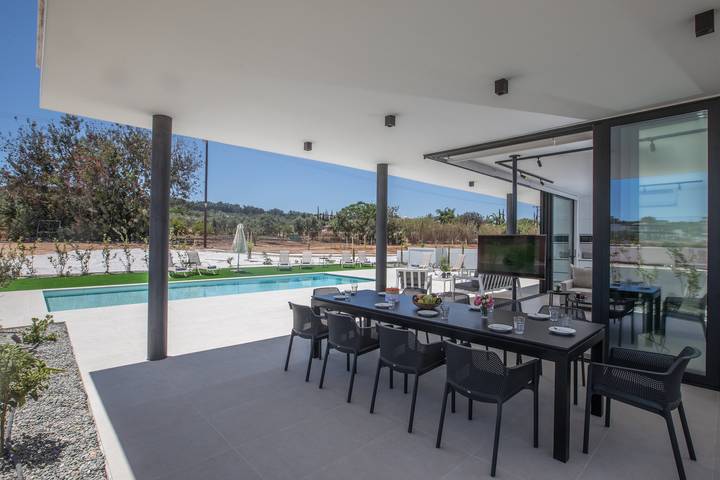 Villa für 11 Personen, mit Balkon und Garten auf Zypern - 4