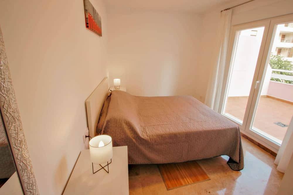 Apartamento entero, Isabel - apartamento moderno en el centro de Moraira in Teulada, Costa Blanca