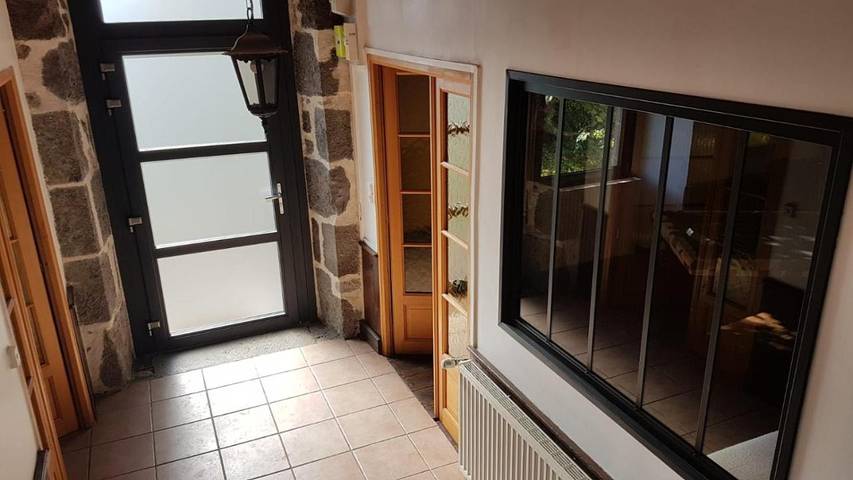 Location de vacances pour 6 personnes, avec sauna et jardin à Brommat - 4